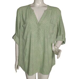 TORRID Harper Blouse, 3X/3, Pastel Green/White Polka Dots, Roll Tab sleeves